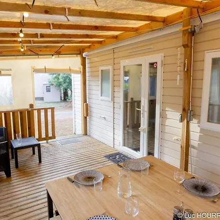 Lesmobilhomesduferret - Les Embruns - Mobil-homes De Particuliers, Funpass Activites Non Inclus Campsite
