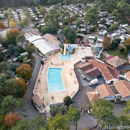 مكان تخييم Lesmobilhomesduferret - Les Embruns - Mobil-homes De Particuliers, Funpass Activites Non Inclus
